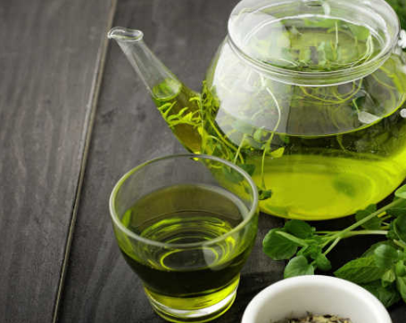 这样喝绿茶，可有效预防静脉曲张，很多人都不知道！