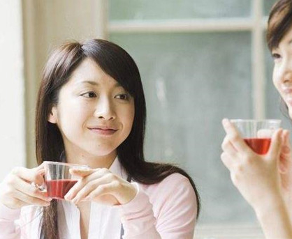 女性喝红茶养生的好处――补血抗衰！