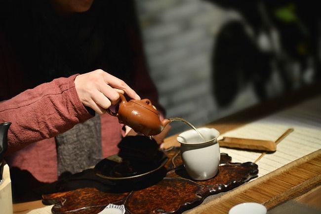 浅谈中国茶道文化：解读冲茶用水之道