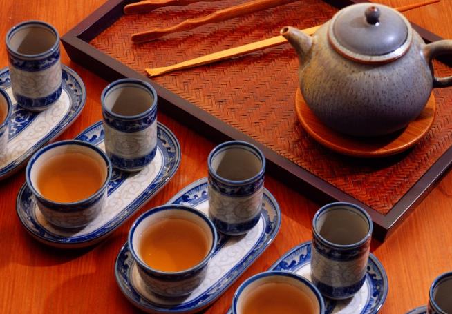 茶与壶的三大关系及茶与茶壶的相关文化