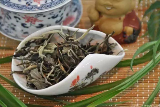 最全干货：你知道那么多中国名茶，那你知道这些茶名的来由吗？