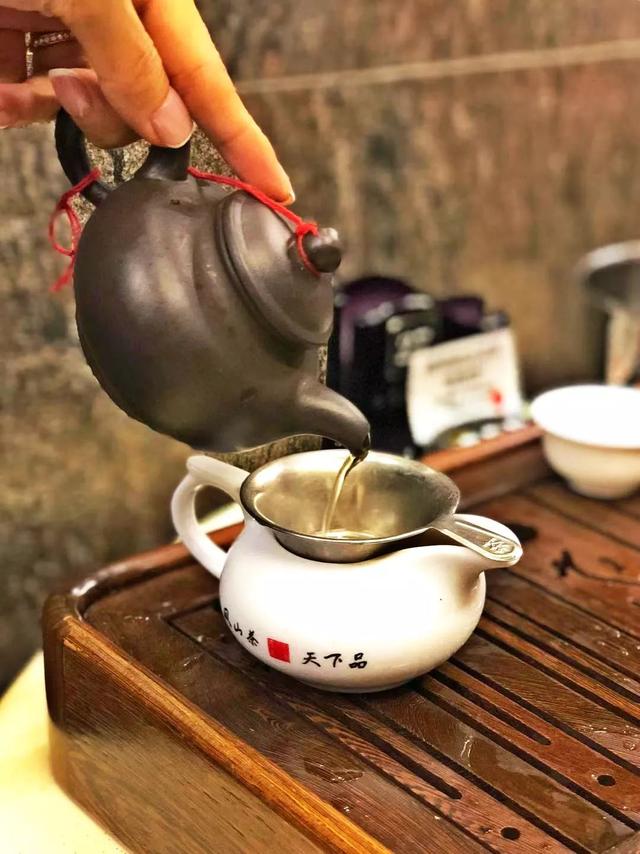 新加坡的“吃茶”与“喝茶”