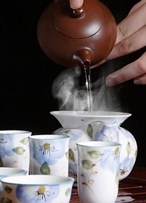 怎样泡茶茶更香合理的泡茶方法和步骤会让茶更香