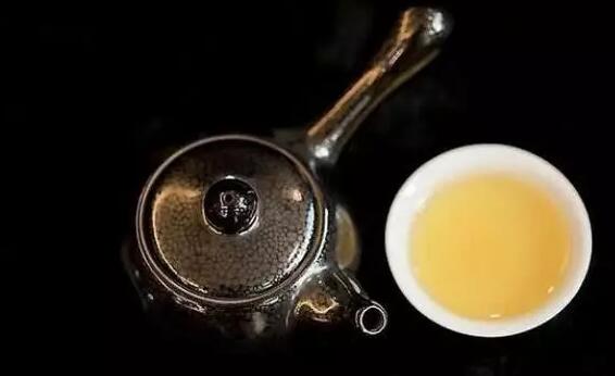 祁门红茶在不同环境下的冲泡方法