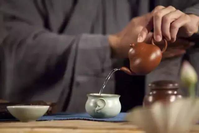 普洱茶冲泡方法，普洱茶一壶可以冲泡32次