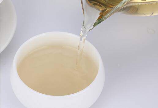 怎么冲泡福鼎白茶才能留住它的味道？