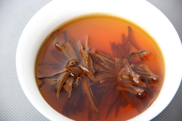 滇红宝塔茶的特点