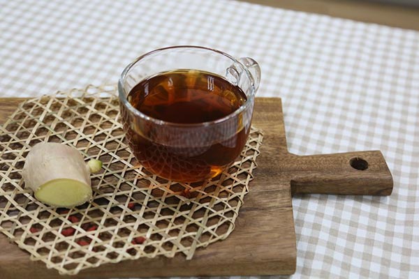 红糖姜茶月经期能喝吗？