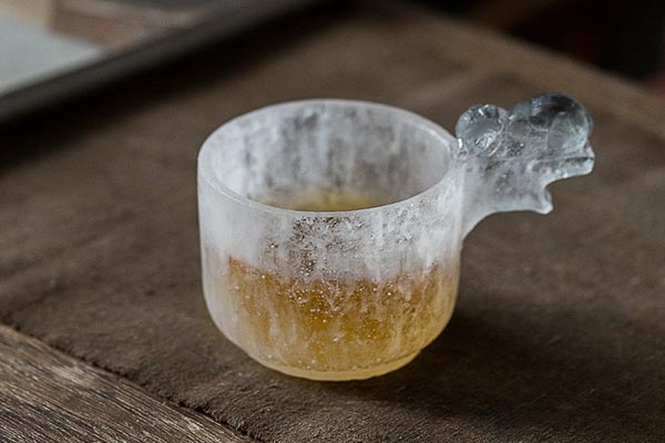 古法冰冻烧琉璃茶杯