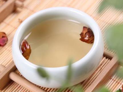 桃花蜂蜜茶的好处以及做法