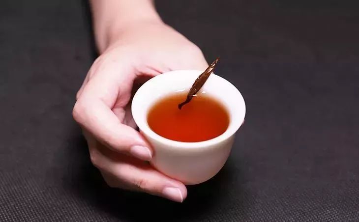 【茶生活】喝茶人最爱问的20个问题，权威解答在此！