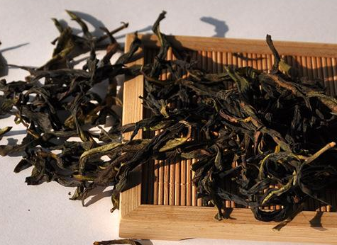 凤凰单枞茶惊人的保健功效 凤凰单枞茶的奇怪茶名