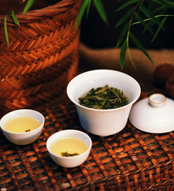 茶叶的功效与作用 剩茶有什么用处？
