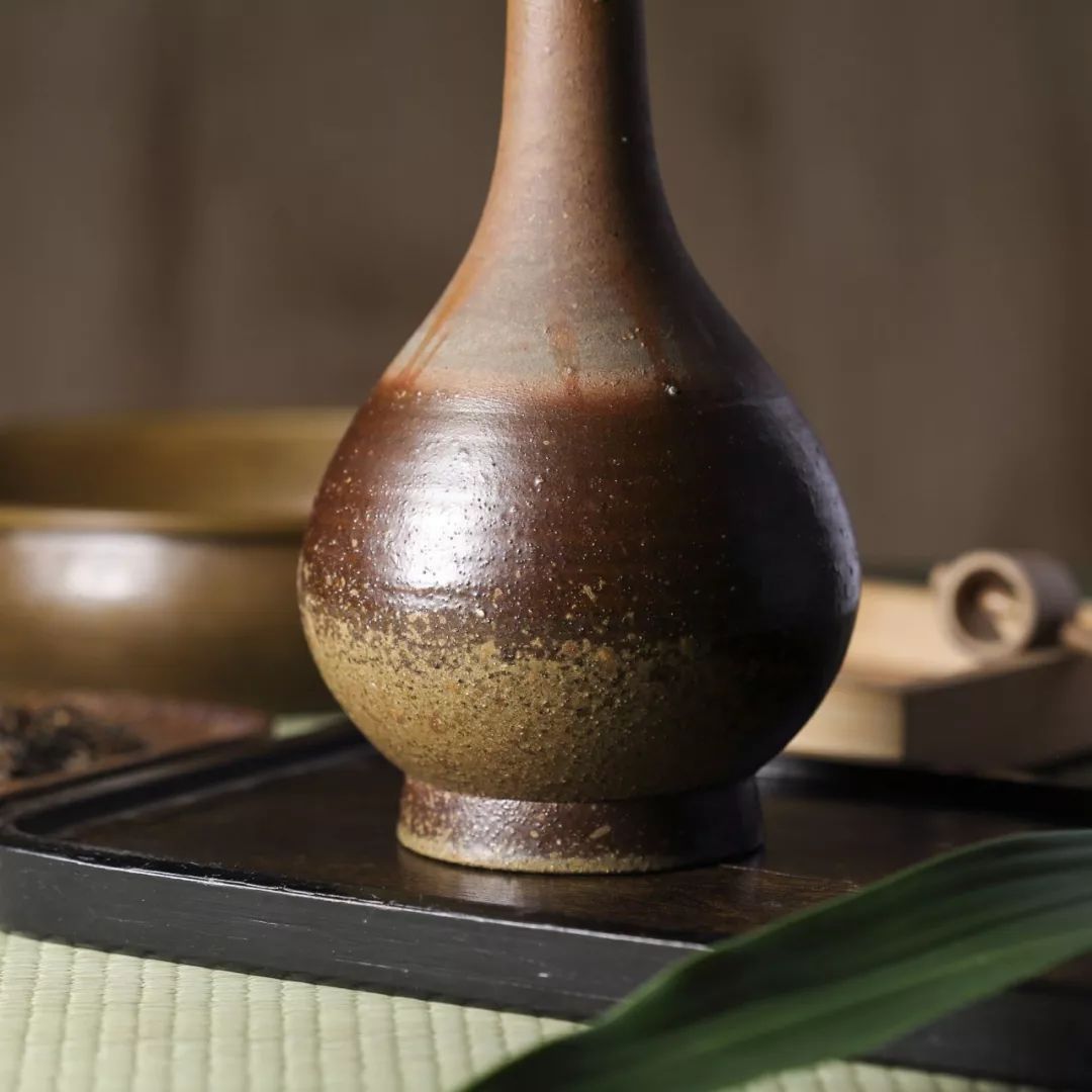 关于茶具的知识：如何区别“陶与瓷”