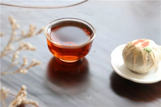 金桔果茶的温柔or小青柑的清冷，究竟靠什么来区分？