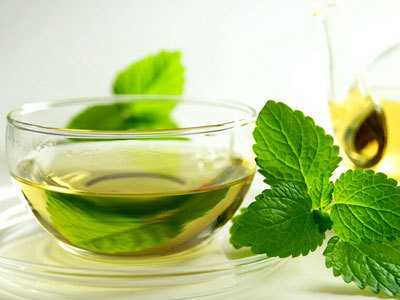 龙潭信阳毛尖茶是绿茶中的精品