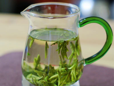 文新信阳毛尖绿茶的特色有哪些?