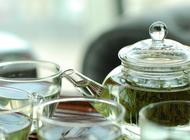 西湖龙井属于绿茶品种吗？