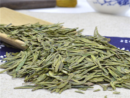 冬天可以喝竹叶青茶吗