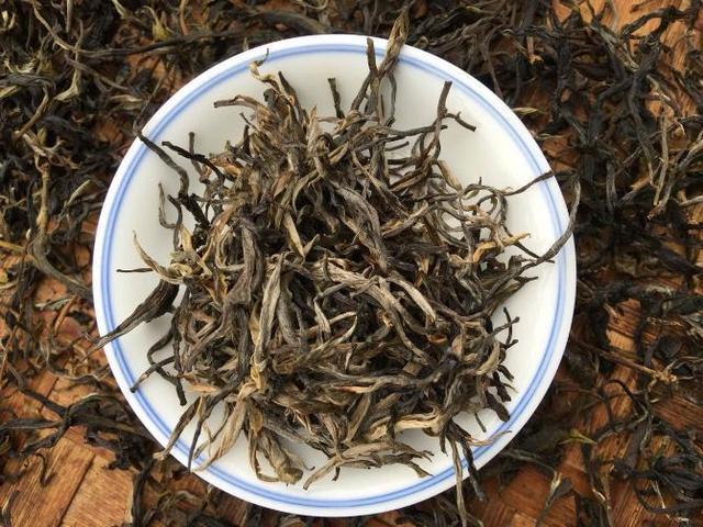 云南小叶种以普洱茶工艺制作的茶，算不算普洱