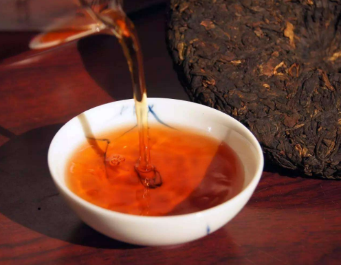 湖南黑砖茶的有哪些特点 一篇文章让你了解黑砖茶