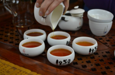 英德红茶越久越好喝吗