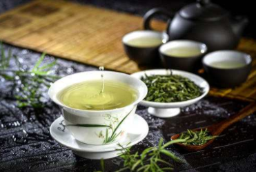 高血压能喝竹叶青茶