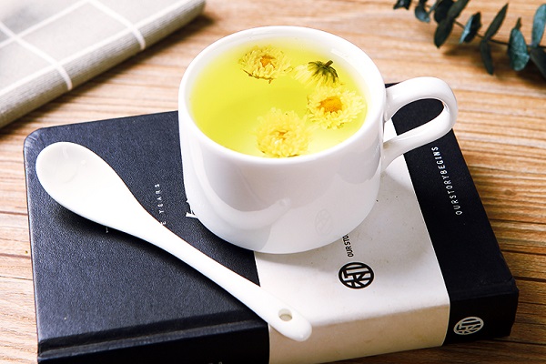 菊花茶适合什么季节喝？