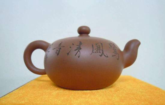 绿茶可以养紫砂壶吗
