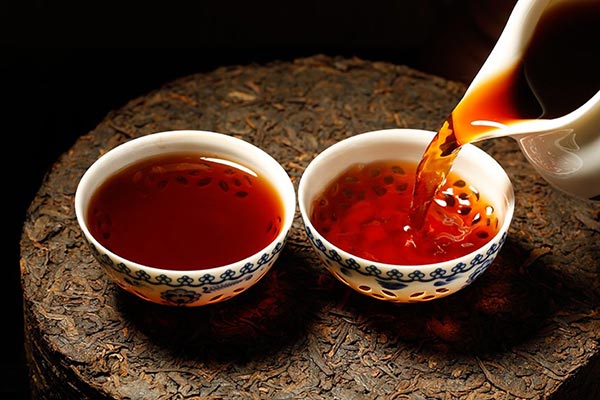 滇红茶好还是普洱茶好？