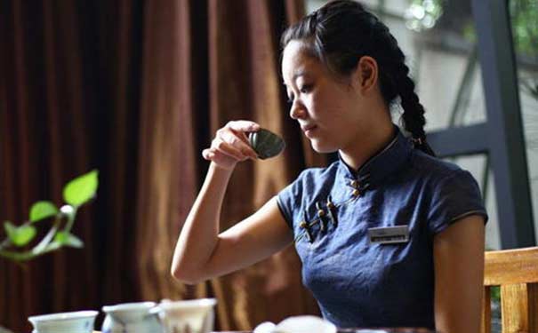经常喝红茶的女性，身体上都有哪些特征和好处