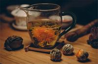菊花红枣枸杞茶不适合什么人喝