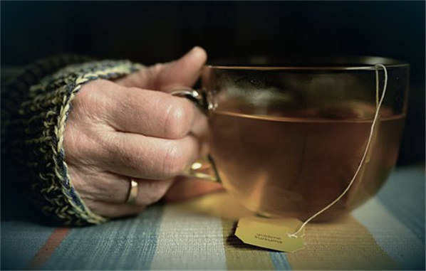 哺乳期红茶可以喝吗